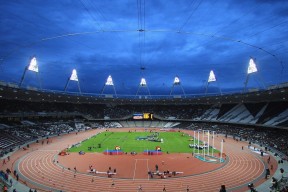 开云体育-爱德华兹一肩扛起森林狼，快船轻取爵士显冠军相