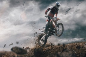 开云体育入口-欧冠淘汰赛之夜，金玟哉关键回合不手软，亚洲铁卫如何征服欧洲之巅？