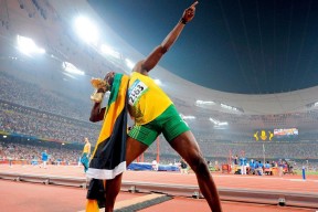 开云体育登录-利物浦强行终结土耳其，法比尼奥如何用关键节点连续得分改写比赛