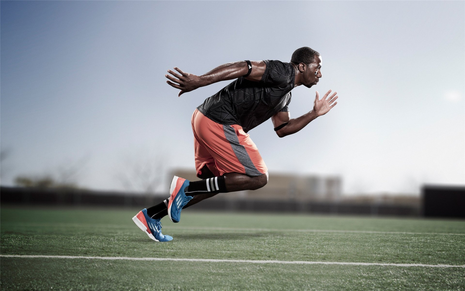 意甲焦点战之夜，德罗赞用一记迟到的里程碑刺破时代喧嚣