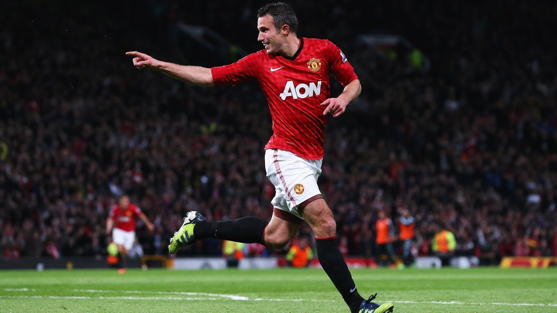 东决关键战之夜，詹姆斯在焦点战证明自己