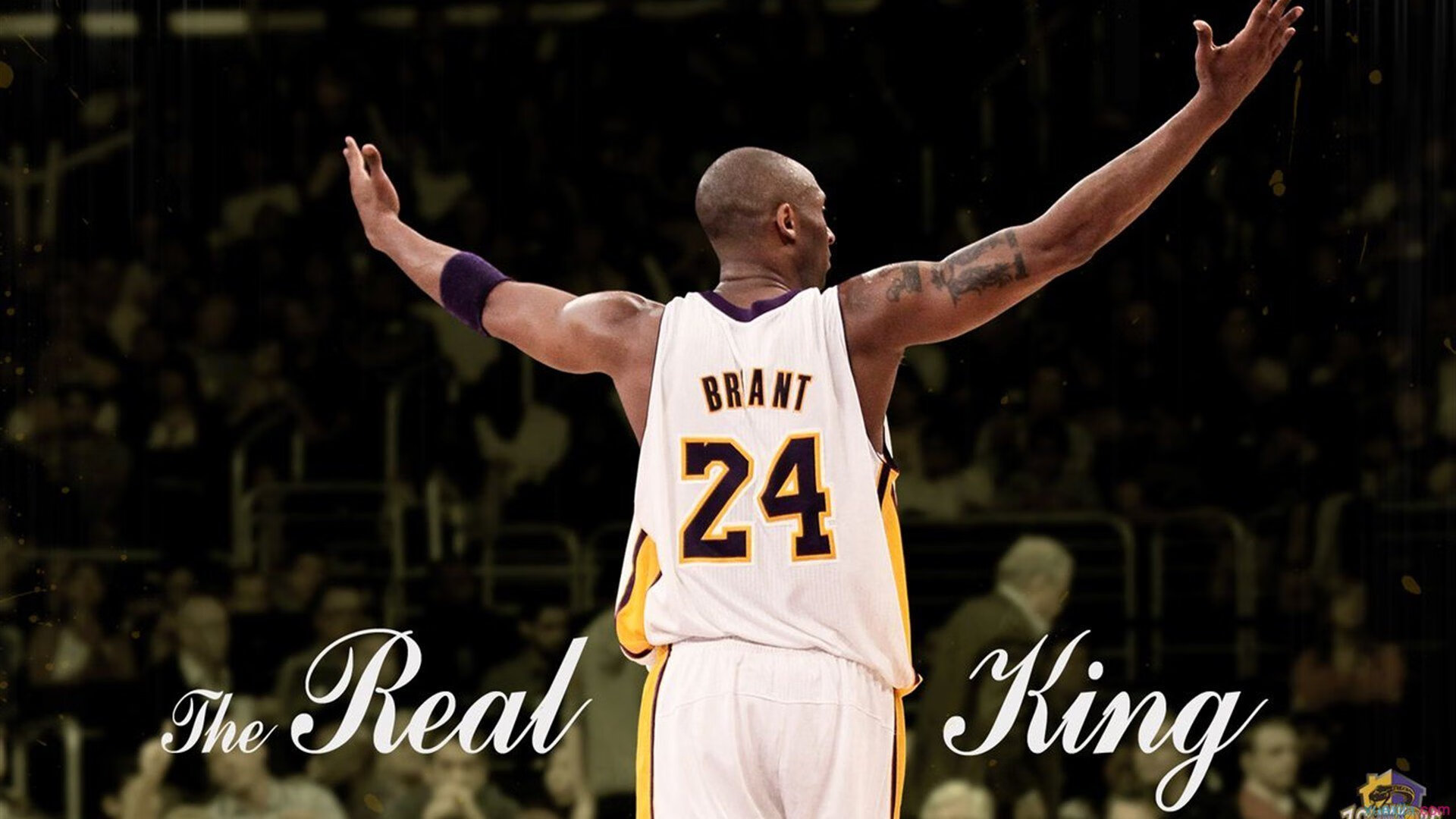 当引擎轰鸣撕裂街道，戈贝尔用防守指挥了一场交响